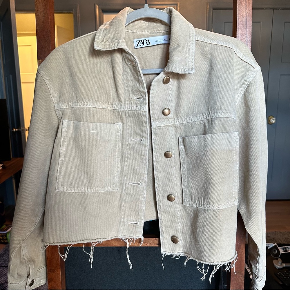 Zara Patch Pocket Denim Jacket Beige Size S